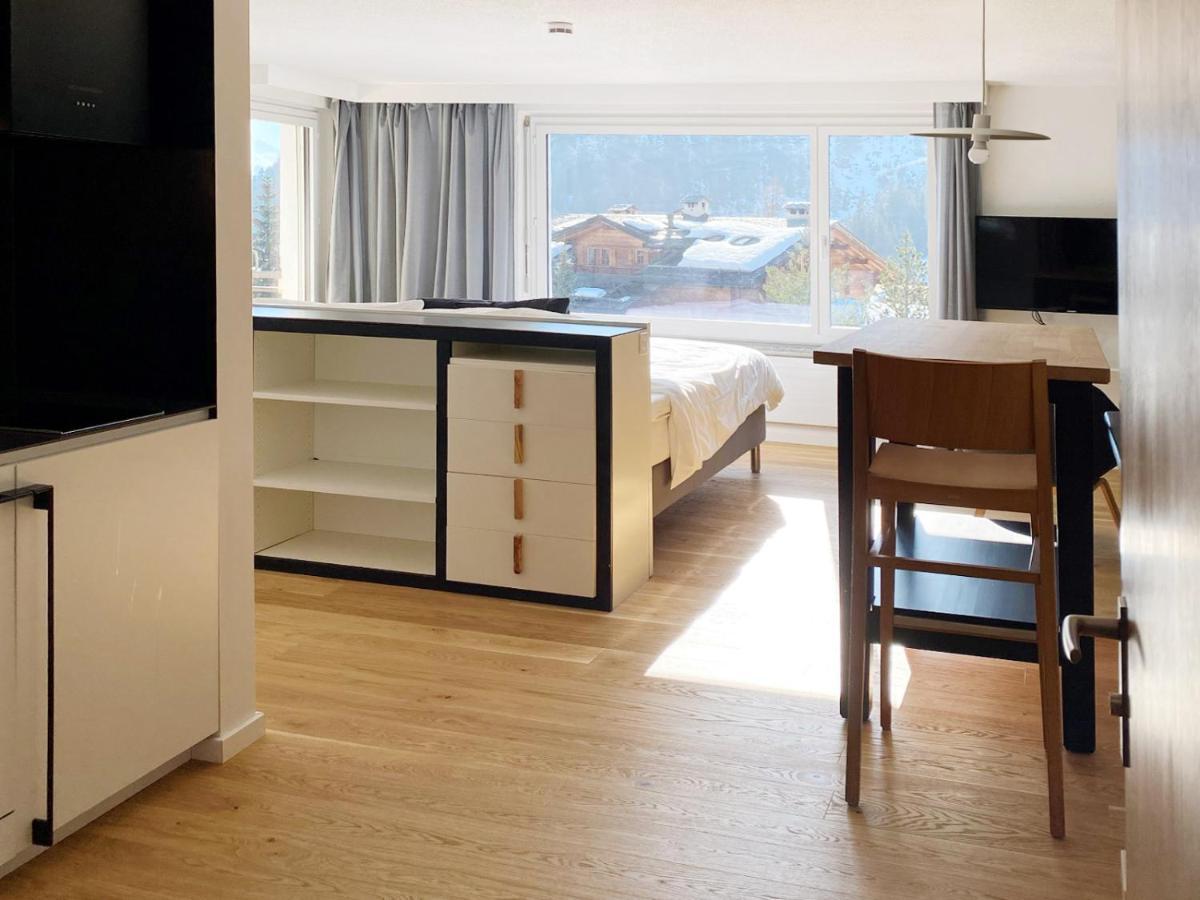 Grueezi Laax Apartments Bagian luar foto